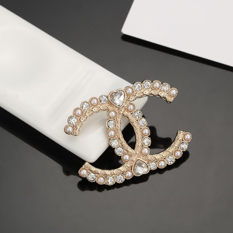 Ch**el brooches